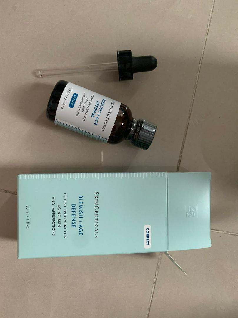 Serum SkinCeuticals Blemish + Age Defense 30ml - Hỗ Trợ Trị Mụn, Ngừa Lão Hóa, Làm Sáng Da, Kiểm Soát Dầu Thừa