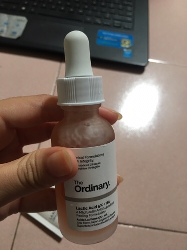 Serum The Ordinary Acid Lactic 5% + HA 30ml - Tẩy Da Chết, Cấp Nước, Làm Sáng Da, Giảm Nếp Nhăn, Dưỡng Ẩm Da Mịn Màng