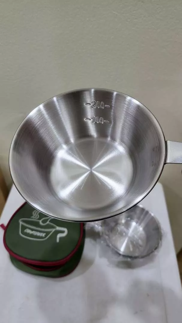 Bộ bát inox Syrah dã ngoại tích hợp tay cầm - Bộ 4, 6 bát tiện lợi cho cắm trại và picnic, chất liệu inox 304 cao cấp, nhẹ và bền.