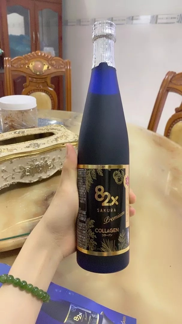 Nước Uống Collagen 82X Sakara Premium 500ml - Làm Đẹp Da, Chống Lão Hóa, Giúp Da Sáng Mịn - Hương Vị Trái Cây Nguyên Chất Nhật Bản