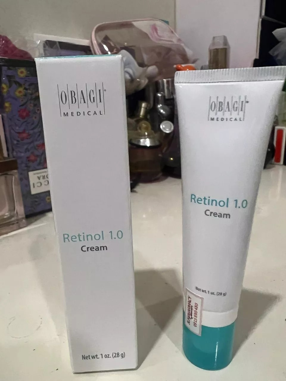 Kem Trị Mụn Obagi Retinol 1.0 - Giúp Làm Sáng Da, Chống Lão Hóa, Dưỡng Ẩm Hiệu Quả, Phù Hợp Cho Da Dầu, Da Thường, 28g