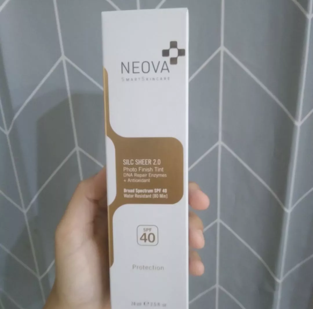 Kem Nền Chống Nắng Neova Damage Control Silc Sheer 2.0 SPF40 - Bảo Vệ Da Toàn Diện & Chống Nắng Không Dầu, Dành Cho Mọi Loại Da