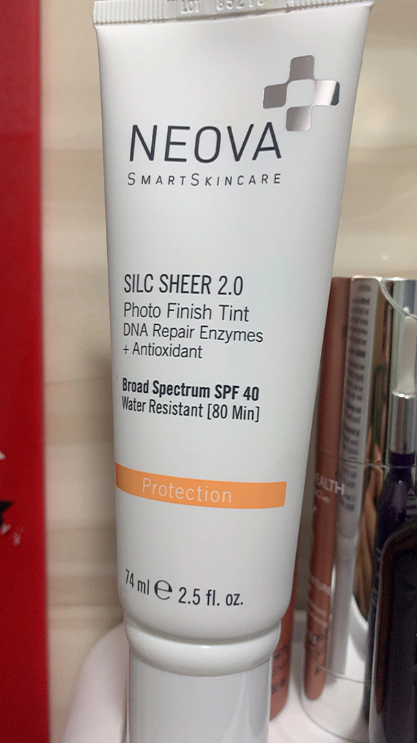 Kem Nền Chống Nắng Neova Damage Control Silc Sheer 2.0 SPF40 - Bảo Vệ Da Toàn Diện & Chống Nắng Không Dầu, Dành Cho Mọi Loại Da