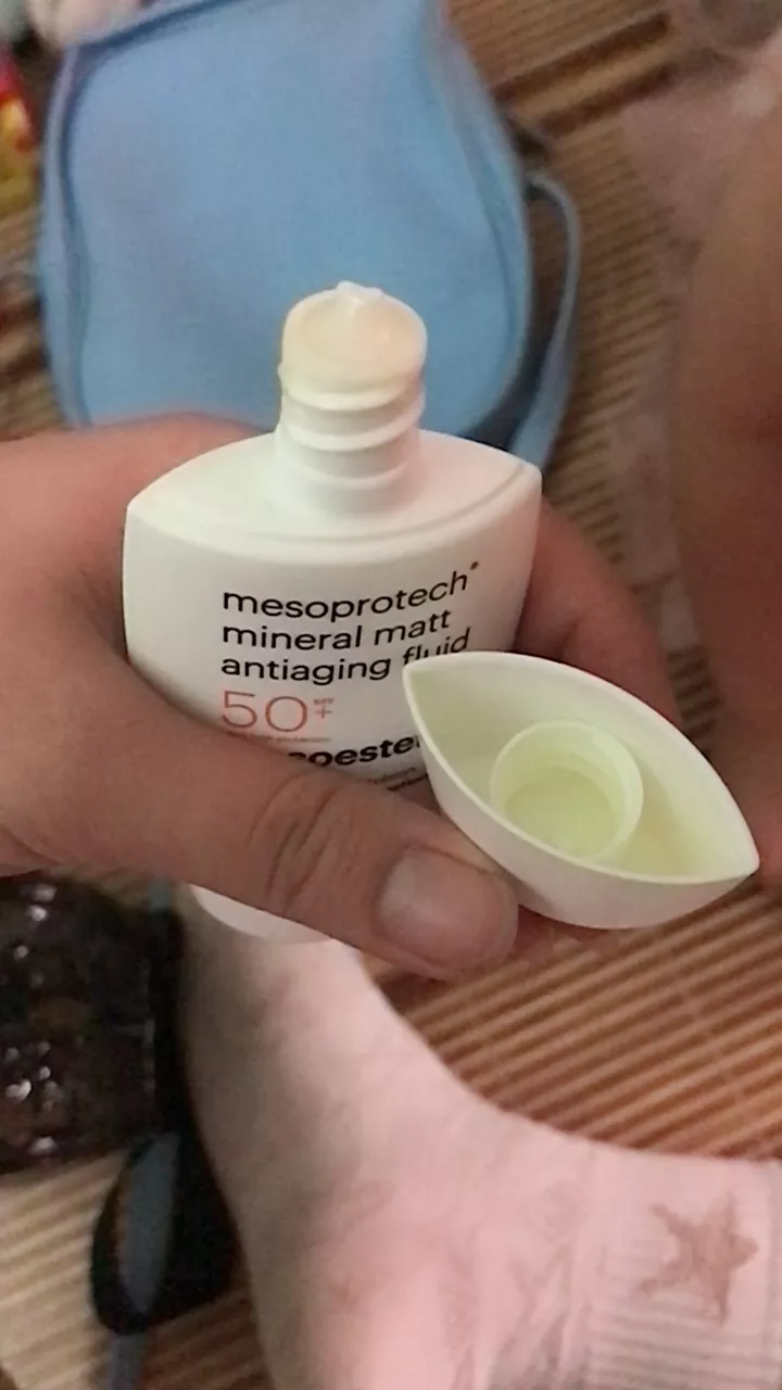 Kem Chống Nắng Mesoestetic Light Water Antiaging Veil SPF 50+ - Dưỡng Ẩm & Bảo Vệ Da Toàn Diện Chống UVA/UVB - 50ml