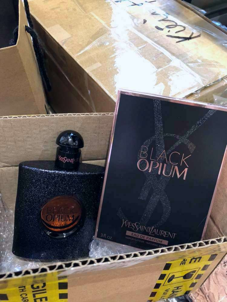 Nước hoa nữ YSL Black Opium EDP 90ml - Hương cà phê quyến rũ, lưu hương lâu, sành điệu, độc đáo, món quà hoàn hảo cho phái đẹp.