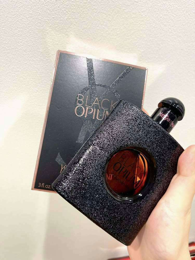 Nước hoa nữ YSL Black Opium EDP 90ml - Hương cà phê quyến rũ, lưu hương lâu, sành điệu, độc đáo, món quà hoàn hảo cho phái đẹp.