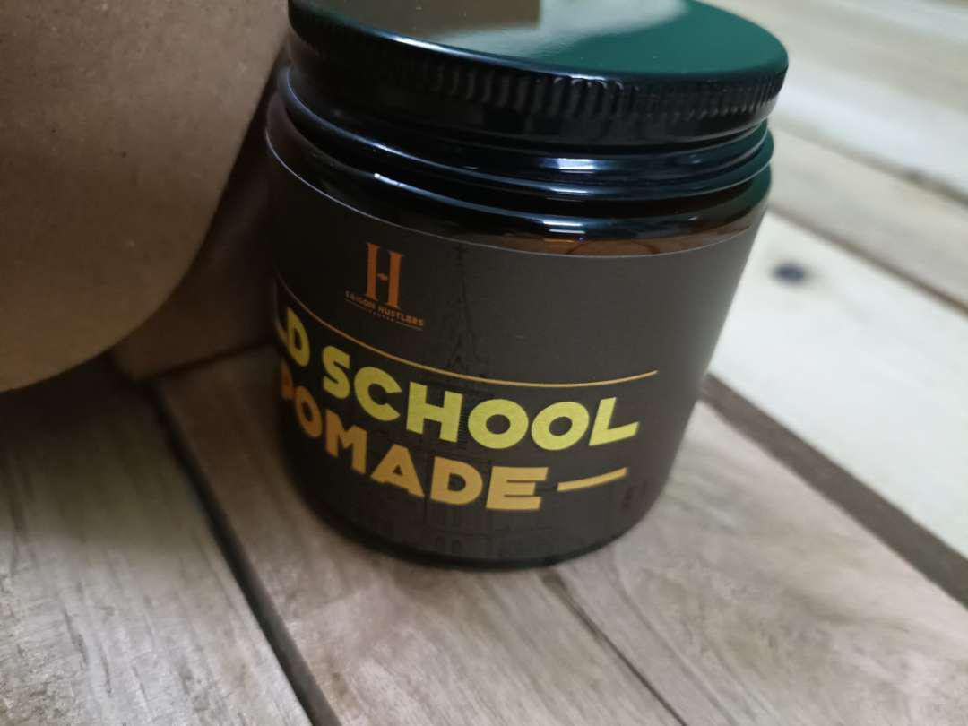 Sáp Vuốt Tóc Saigon Hustlers Pomade Old School - Giữ Nếp Cao, Phong Cách Cổ Điển, Độ Bóng Trung Bình, Dành Cho Tóc Dày và Cứng