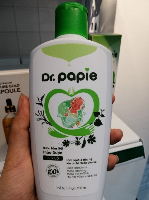 Nước Tắm Gội Dr.Papie Cho Bé Từ Sơ Sinh Đến 3 Tuổi - Chống Rôm Sáy, Bảo Vệ Da, Chiết Xuất Tự Nhiên, Dưỡng Ẩm Mềm Mượt