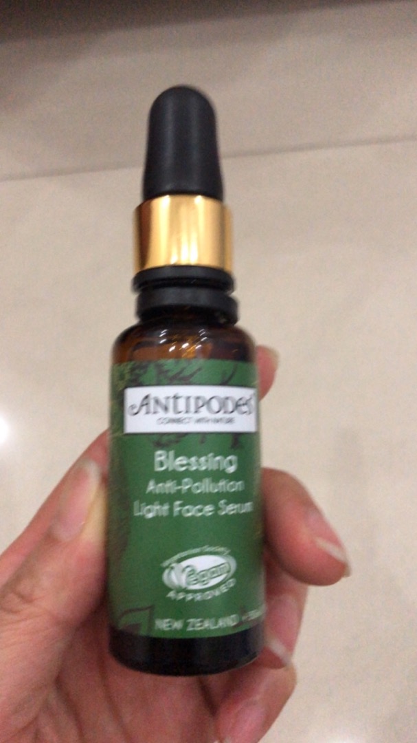 Serum Dưỡng Sáng Da Antipodes Blessing Anti-Pollution - Tinh Chất Dưỡng Ẩm Hiệu Quả Giá Trị Cao, Cho Làn Da Rạng Rỡ, Mịn Màng
