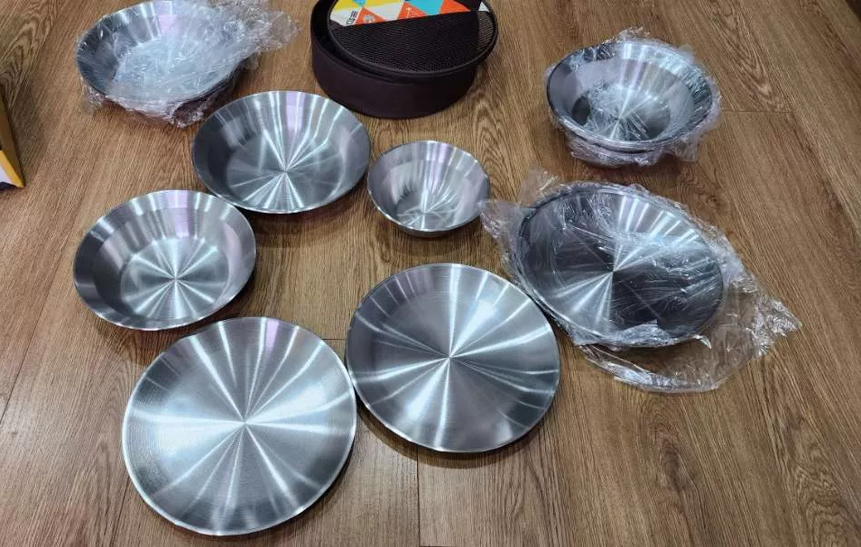 Bộ bát đĩa nhôm dã ngoại xếp gọn 16 chiếc với túi đựng - Đồ dùng cắm trại tiện lợi cho gia đình và chuyến đi ngoài trời