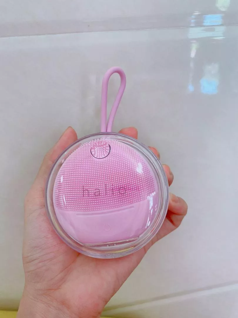 Máy rửa mặt Halio Sensitive Facial Cleansing & Massaging Device Purple Rain - Thiết kế an toàn cho da nhạy cảm, Bảo hành 1 năm