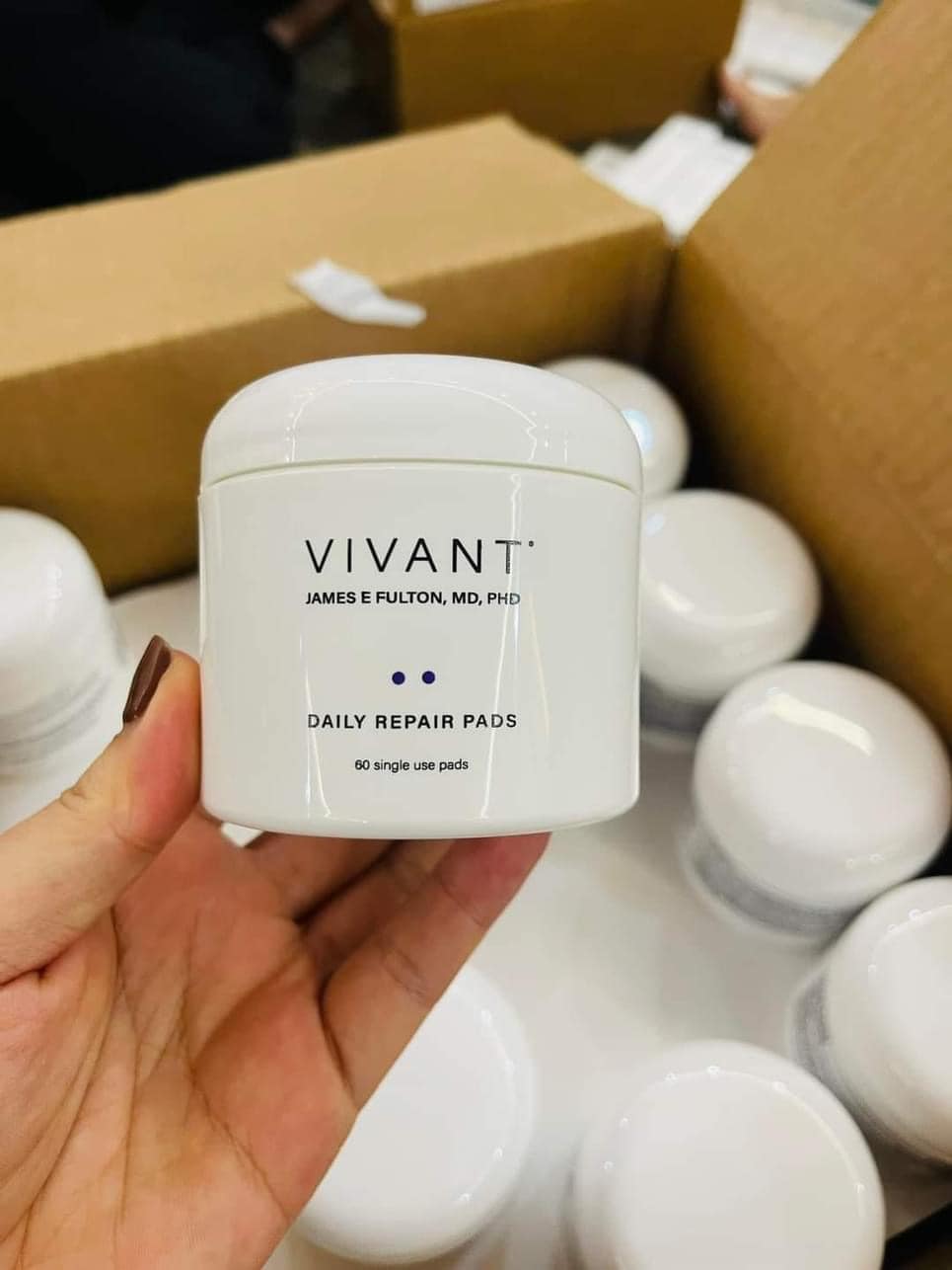 Tẩy Da Chết Vivant Skincare Daily Repair Pads - Lọ 60 Miếng Dành Cho Da Mụn, Kiểm Soát Dầu & Trẻ Hóa Da