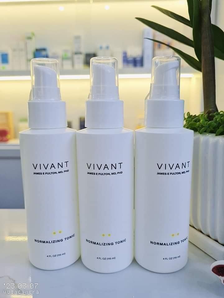 Toner Vivant Normalizing Tonic cho da dầu mụn – Giúp tẩy tế bào chết, cân bằng pH và giảm mụn hiệu quả, 115ml