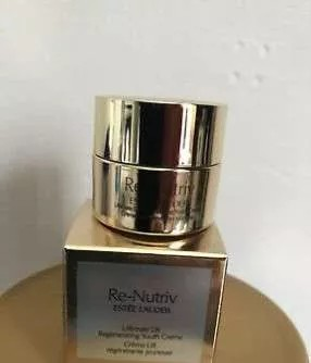 Kem Dưỡng Mắt Estee Lauder Re-Nutriv Ultimate Lift 15ML - Giúp Chống Lão Hóa, Làm Sáng Da Vùng Mắt, Cải Thiện Quầng Thâm