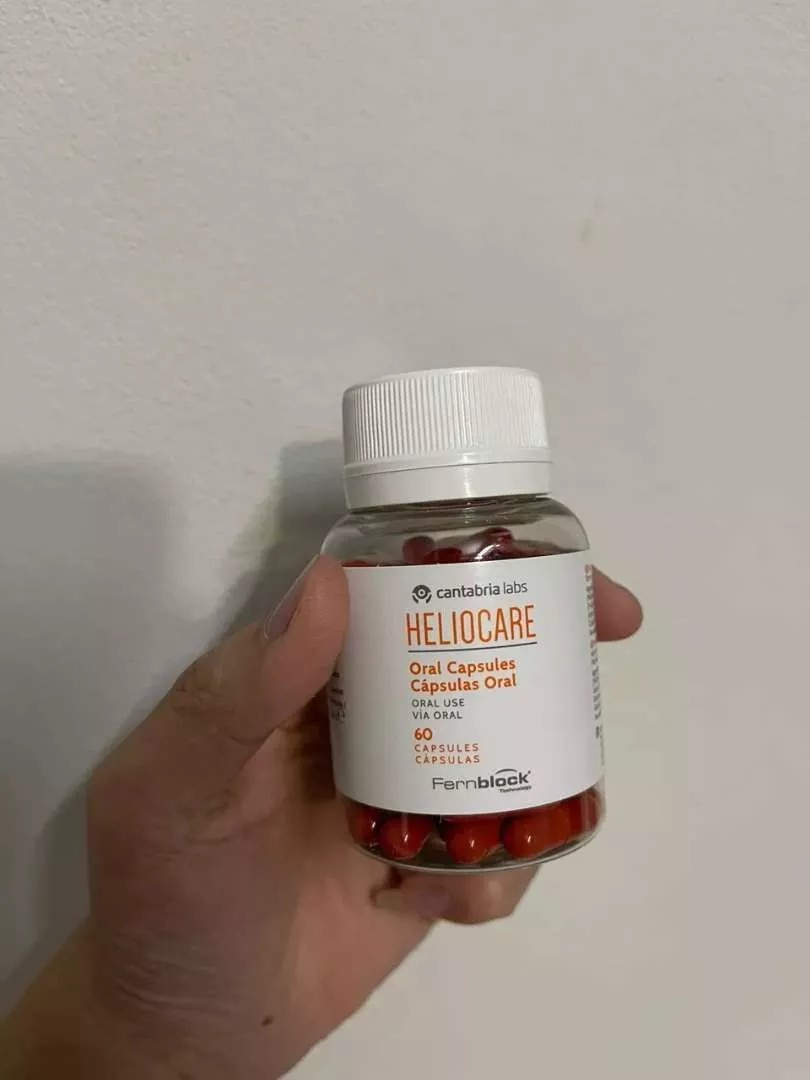 Viên uống Heliocare Oral Chống Nắng Bảo Vệ Da - Công Nghệ Dương Xỉ, 60 Viên, Giúp Ngăn Ngừa Tia UV và Lão Hóa Da