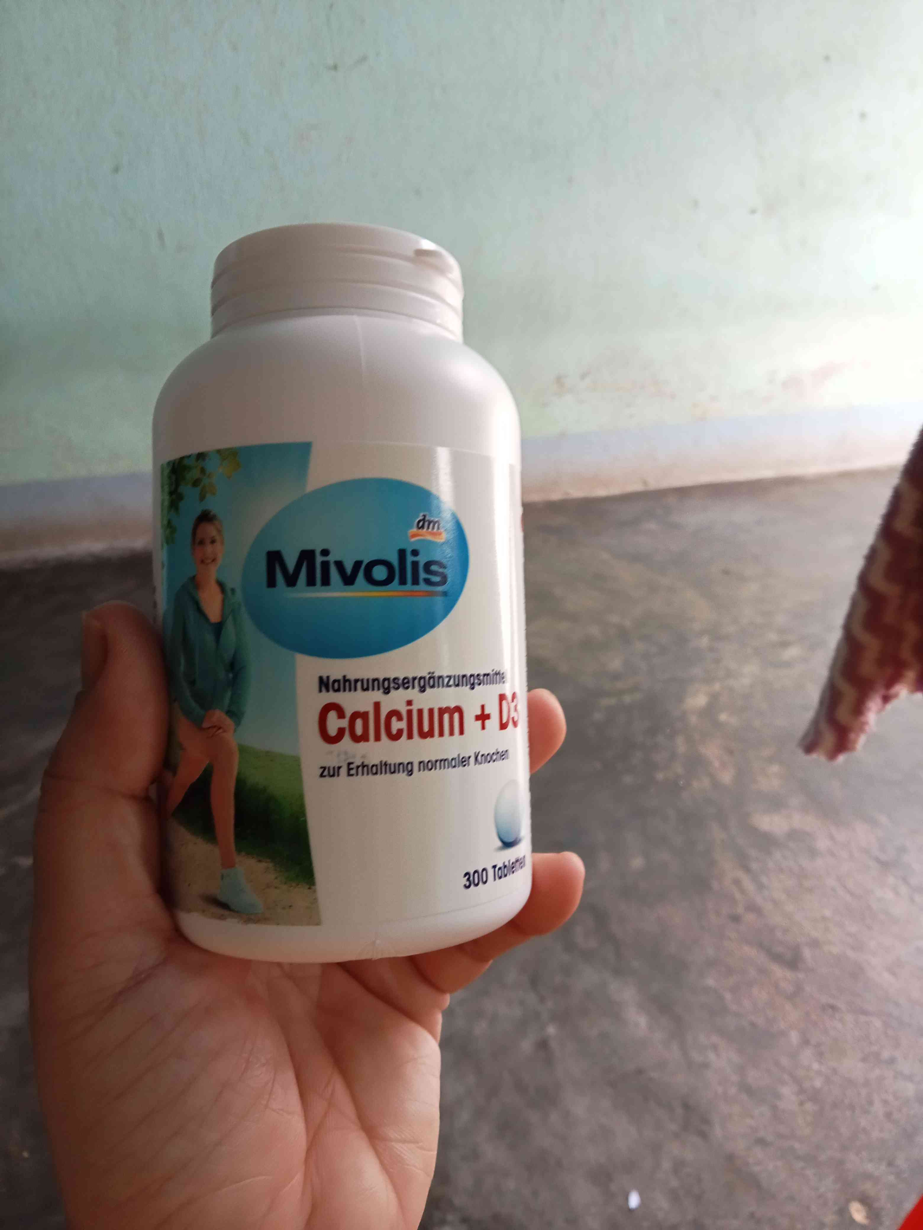 Viên uống Mivolis Calcium + D3 Đức 300 viên - Bổ sung Canxi và Vitamin D3 cho xương chắc khỏe, hỗ trợ sức khỏe toàn diện