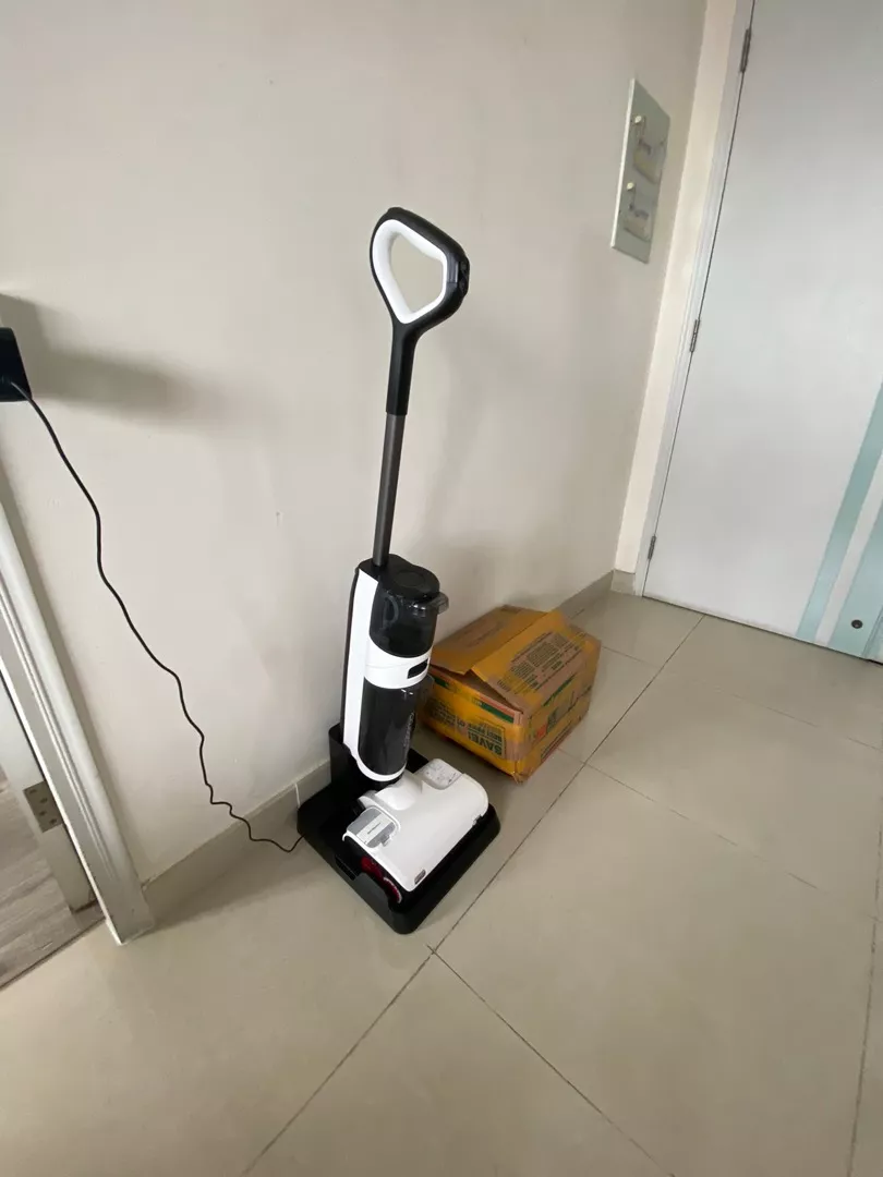 Máy Hút Bụi Lau Nhà Khô Ướt Cầm Tay Xiaomi Roborock Dyad Pro - Lực Hút 17.000Pa, Thiết Kế Hiện Đại, Lau Sạch Gấp Đôi, Pin 40 Phút