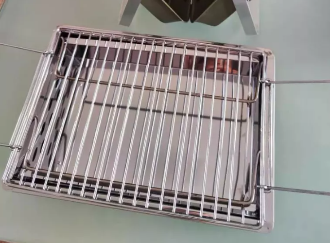 Bếp Nướng Than Hoa Gấp Gọn Selpa Có Túi Đựng - Đồ Dùng Cắm Trại Ngoài Trời Chất Liệu Inox Bền Bỉ, Dễ Vệ Sinh