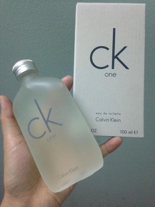 Nước hoa Calvin Klein CK One 100ml - Hương thơm tươi mát dành cho cả nam và nữ, thiết kế độc đáo, phù hợp mọi phong cách