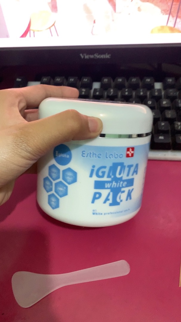 Kem ủ trắng toàn thân Igluta White Pack Nhật Bản 500g - Dưỡng trắng da, cấp ẩm, làm đều màu da, phù hợp mọi loại da
