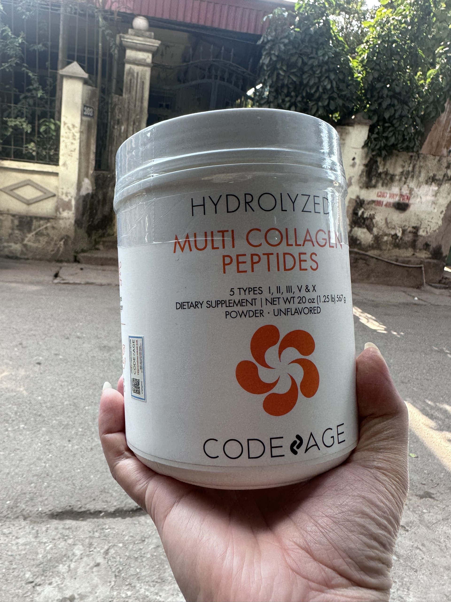 Bột Collagen Codeage Hydrolyzed Multi Collagen Peptides 567g - Sản phẩm bổ sung collagen thủy phân, có 5 loại collagen cần thiết cho sức khỏe da và khớp