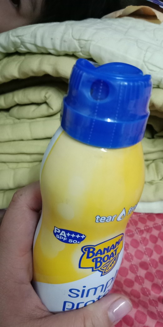Xịt Chống Nắng Trẻ Em Banana Boat Simply Protect Kids SPF50 - Dạng Phun Sương, Bảo Vệ Da Nhạy Cảm, Chống Nắng Hiệu Quả, Không Kích Ứng