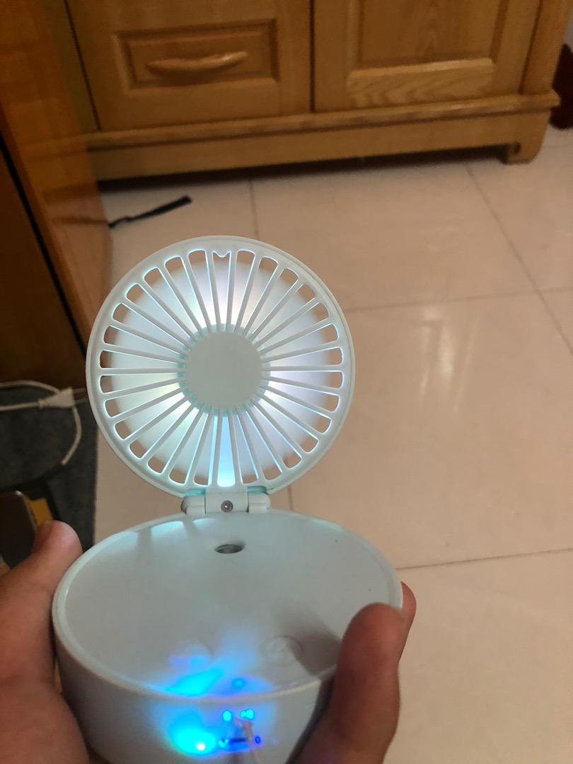 Quạt Mini Phun Sương Kết Hợp Đèn Ngủ Jiashi QMN03 - Quạt Cầm Tay Đa Năng Xông Tinh Dầu Nhiều Màu Sắc, 3 Tốc Độ Gió