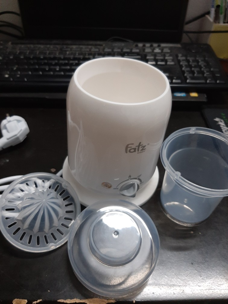 Máy hâm sữa FatzBaby FB3002SL 4 chức năng - Tiệt trùng, giữ nóng, hâm sữa, vắt cam cho bé - Sản phẩm tiện lợi cho mẹ và bé