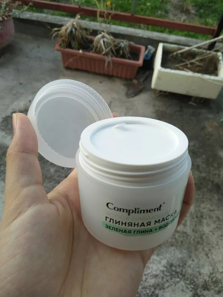 Mặt nạ đất sét xanh tảo biển Compliment Green Clay & Seaweed - Giúp làm sạch, cấp ẩm và làm dịu da cho mọi loại da, 50ml