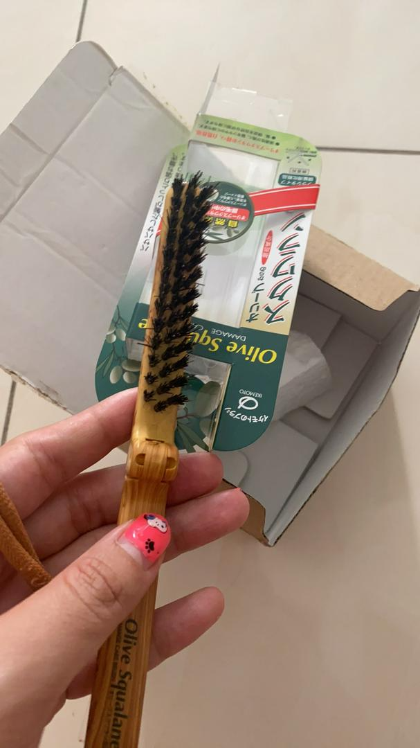 Lược Lông Heo Ikemoto Tẩm Tinh Dầu Olive Squalane Chống Tĩnh Điện - Giúp Duy Trì Độ Bóng Khỏe Cho Tóc