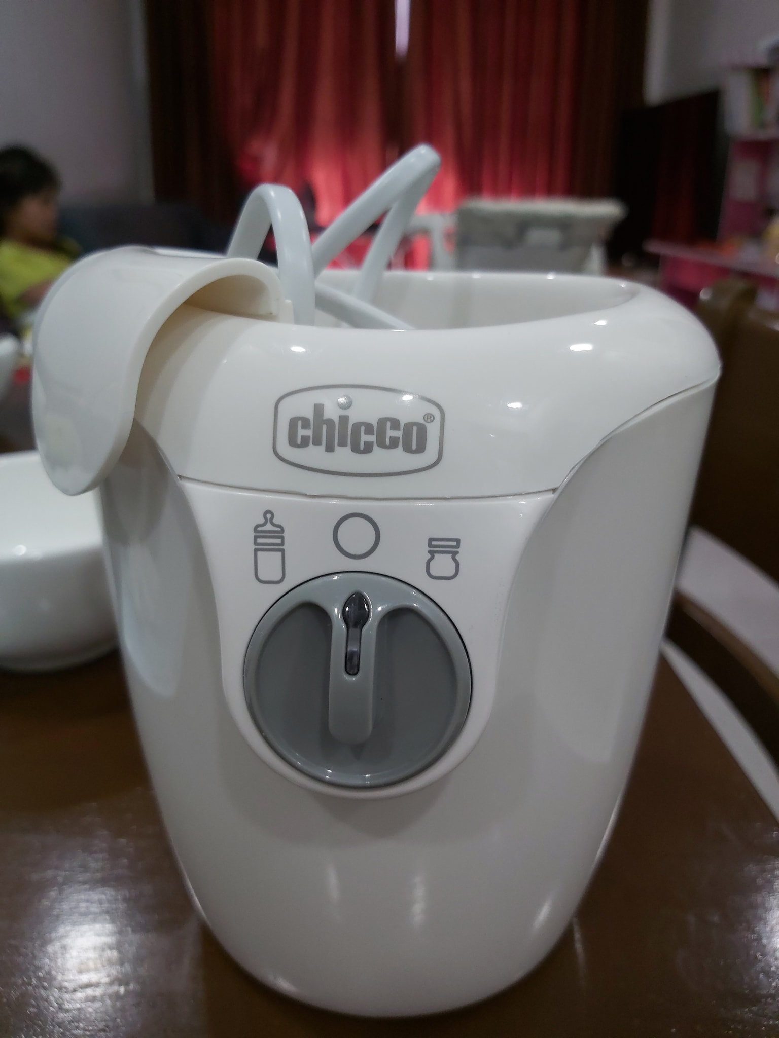 Máy Hâm Sữa và Thức Ăn Chicco 7388 Chính Hãng Ý, Nhựa An Toàn, Bảo Hành 12 Tháng, Tiện Lợi Cho Bé Yêu