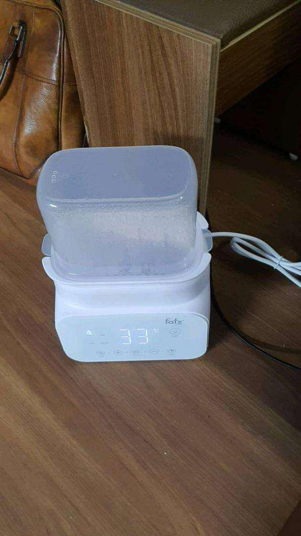 Máy Hâm Sữa Tiệt Trùng Điện Tử 4 Chức Năng Duy Nhất Duo 4 Fatzbaby FB3095MX - Hâm Sữa, Rã Đông, Tiệt Trùng 2 Bình 500W