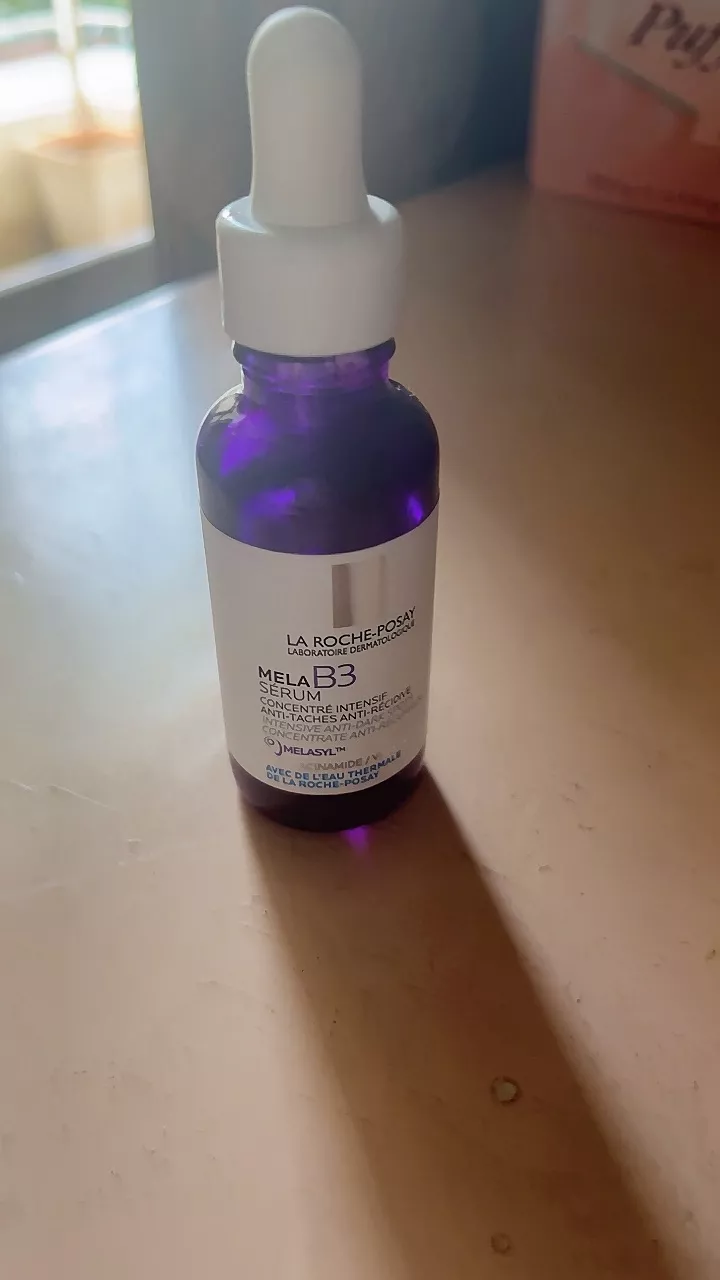Serum La Roche Posay Mela B3 - Dưỡng sáng da, giảm thâm nám với Melasyl™ và Niacinamide, phù hợp mọi loại da, lọ 30ml