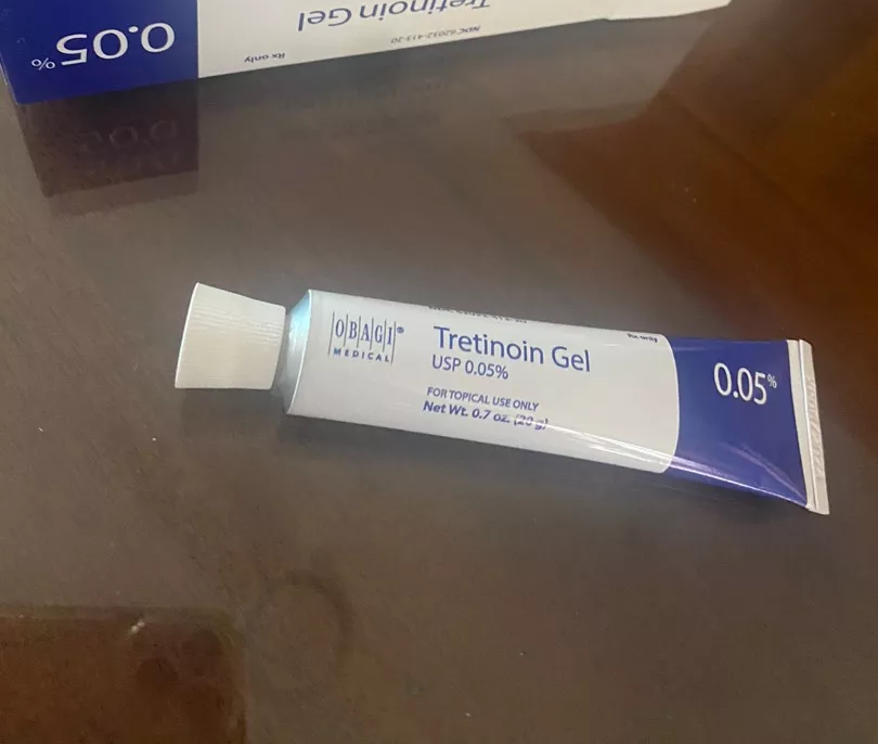Gel hỗ trợ ngừa mụn, nám Obagi Tre 0.05% - Sản phẩm chăm sóc da hiệu quả từ Mỹ, cải thiện tình trạng mụn và làm sáng da 20g