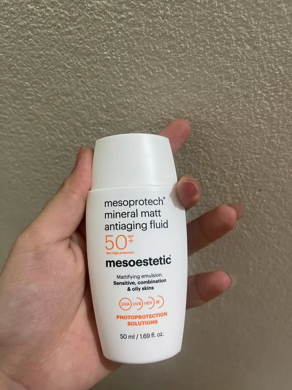 Kem Chống Nắng Mesoestetic Mineral Matt Antiaging Fluid SPF50+ - Dưỡng Da, Chống Nắng Hiệu Quả Cho Da Dầu, Nhạy Cảm, Không Bí Da 50ml