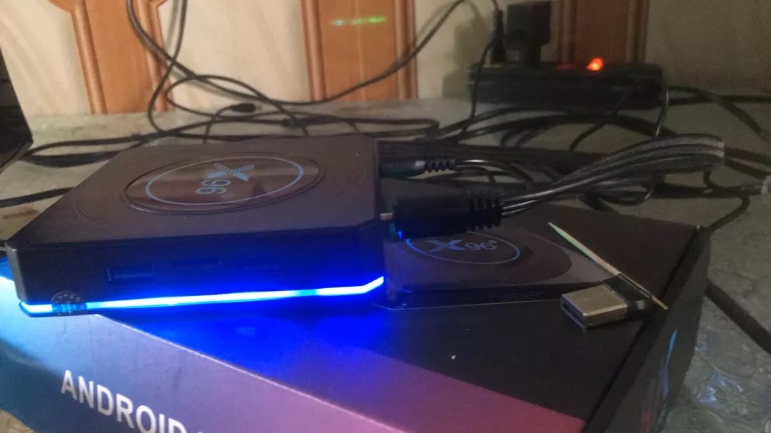 Android TV Box X96 X4 - TV Box Android 11, S905X4, RAM 4GB/32GB, Kết nối ổn định, Trải nghiệm Giải trí Tốt Nhất