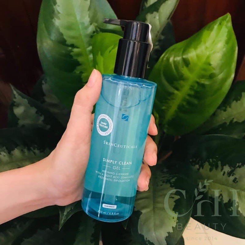 Sữa Rửa Mặt Skinceuticals Simply Clean Gel Dành Cho Da Dầu - Giúp Làm Sạch, Kiểm Soát Dầu, Giảm Mụn, 195ml