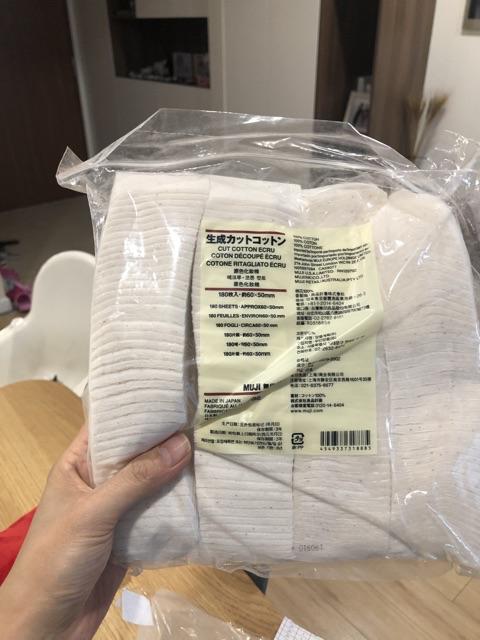 Bông Tẩy Trang Hữu Cơ Muji Nhật Bản 180 Miếng - Bông Cotton Tự Nhiên Dễ Dàng Sử Dụng Cho Mọi Loại Da