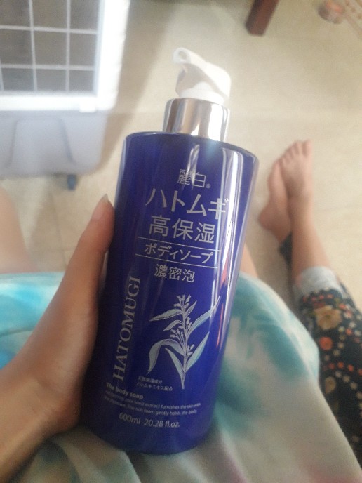 Sữa Tắm Ý Dĩ Hatomugi Nhật Bản 600ml – Dưỡng Da Mềm Mịn, Chiết Xuất Từ Hạt Ý Dĩ, Phù Hợp Với Mọi Loại Da