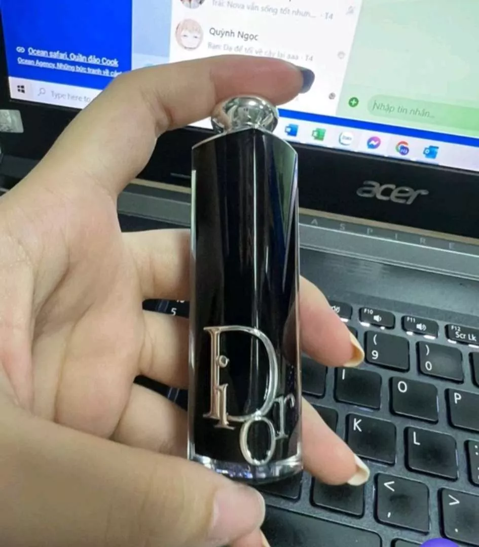 Son Dior Addict Refill 667 Diormania Màu Hồng Khô - Chất Son Dưỡng Ẩm, Sang Trọng, Dễ Dàng Sử Dụng Hàng Ngày
