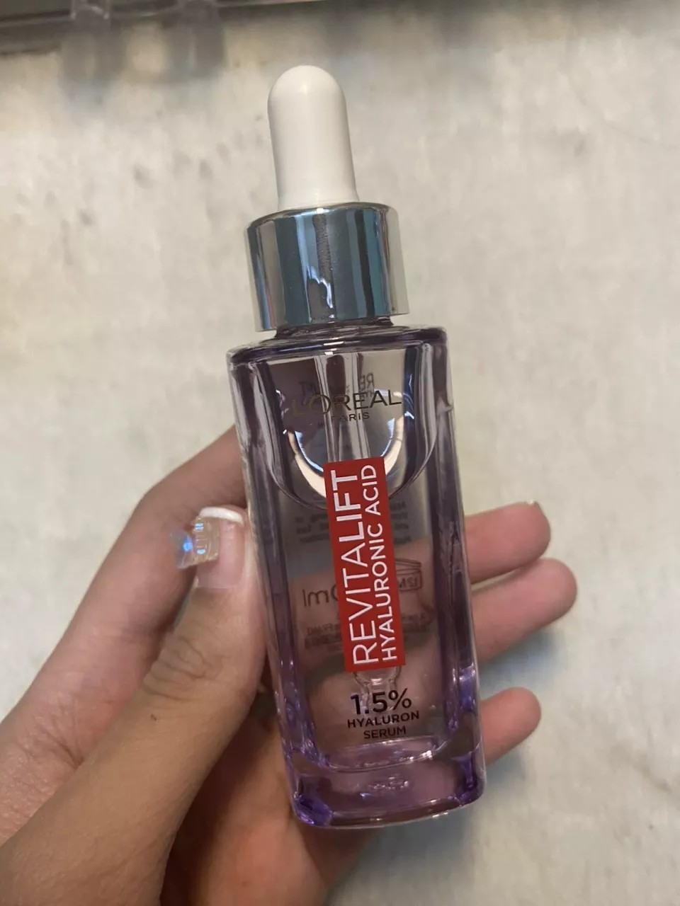 Serum L’Oreal Revitalift 1.5% Hyaluronic Acid Cấp Ẩm Sáng Da