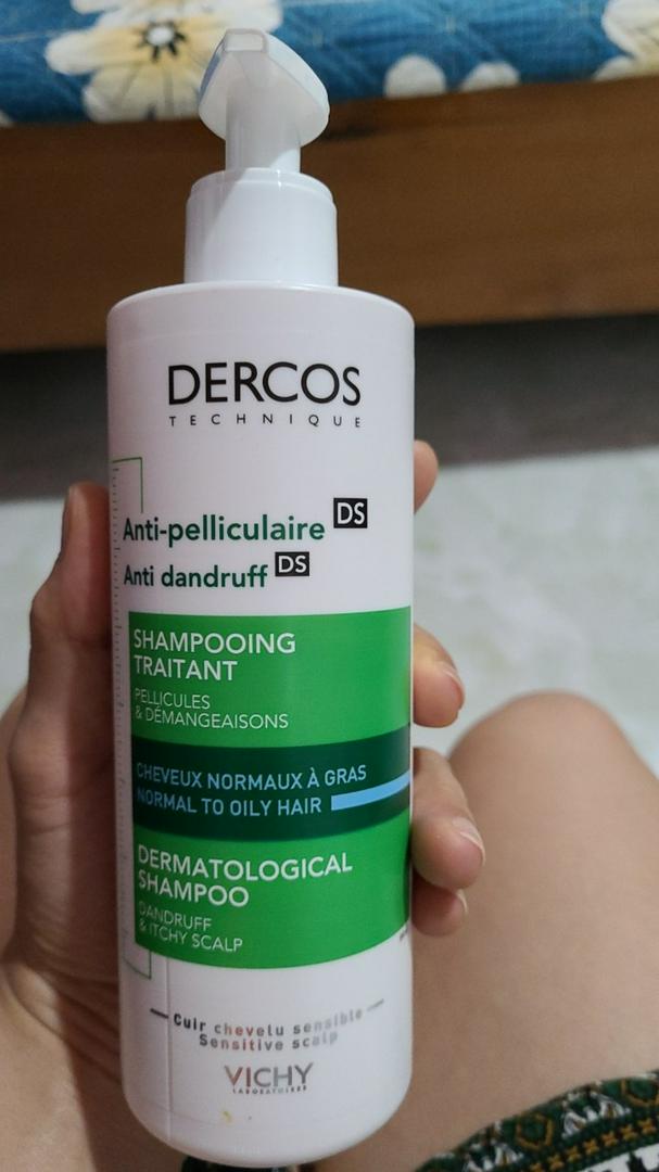 Dầu gội Vichy Dercos giảm gàu cho tóc dầu - Kiểm soát bã nhờn, làm sạch và nuôi dưỡng tóc mềm mượt, 200ml/390ml