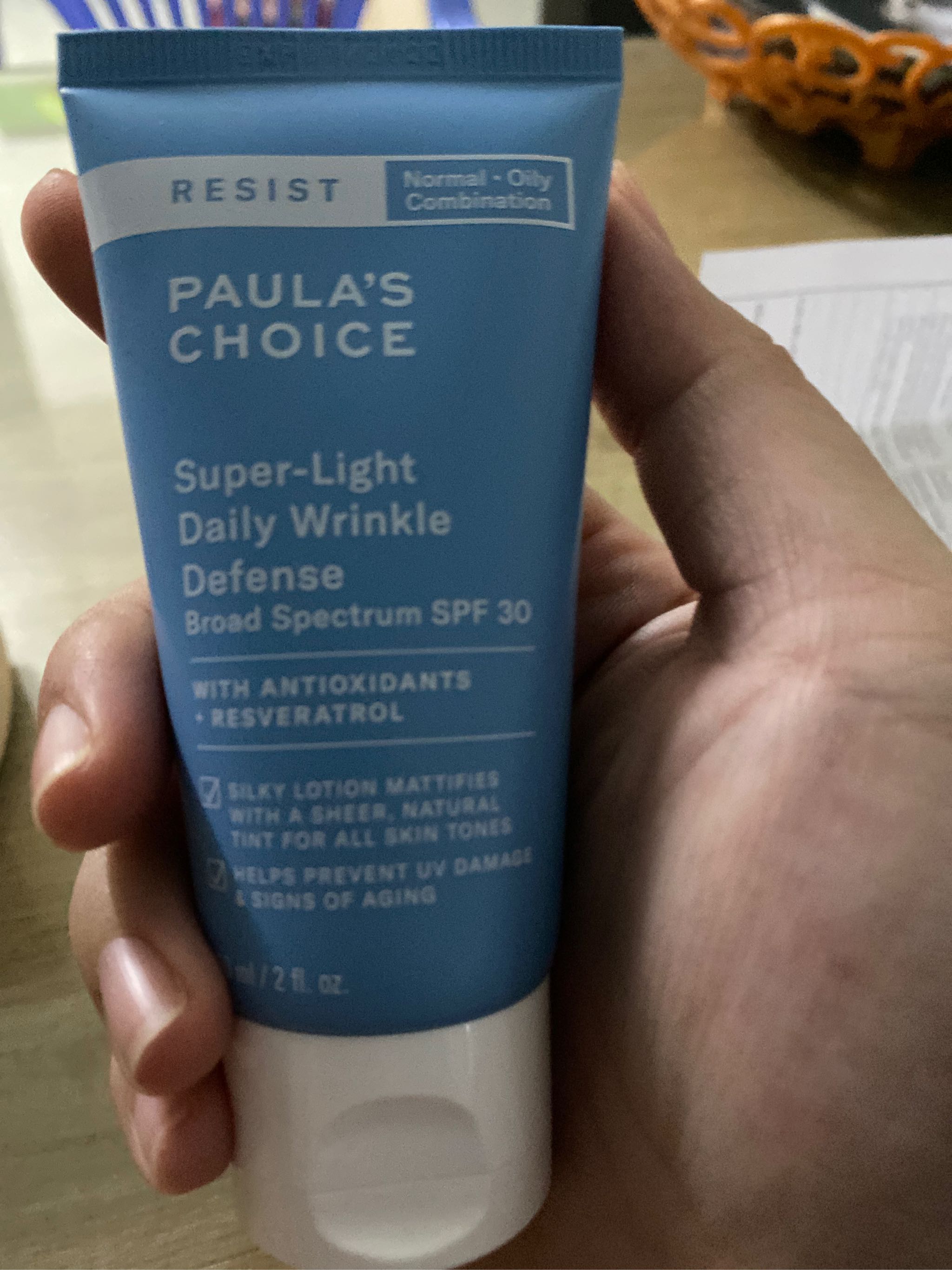 Kem Dưỡng Da Chống Nắng Paula's Choice Resist Super-Light Wrinkle Defense SPF 30 - Bảo Vệ Da Khỏi Tia UV, Phục Hồi Làn Da Khỏe Mạnh