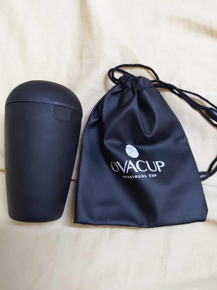 Cốc nguyệt san Ovacup USA silicone mềm chống tràn - An toàn, thoải mái cho phụ nữ trong những ngày kinh nguyệt, đạt chuẩn FDA Mỹ