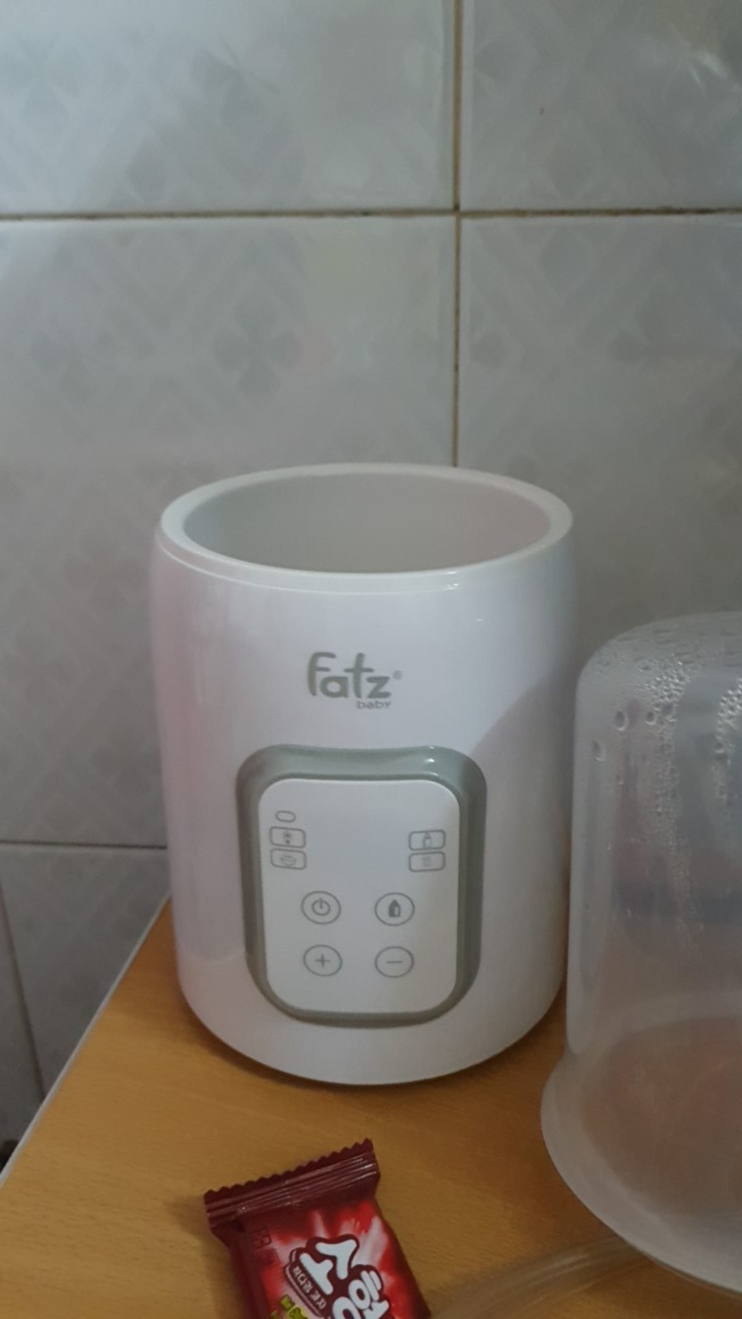 Máy Hâm Sữa và Tiệt Trùng Điện Tử Fatzbaby Mono 7 FB3010TN - 4 Trong 1, An Toàn, Tiện Lợi Cho Mẹ Và Bé