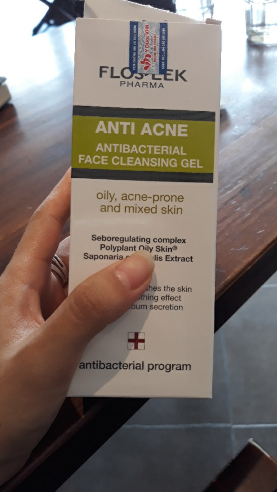 Sữa Rửa Mặt Floslek Anti Acne Gel cho Da Dầu Mụn - Kháng Khuẩn, Làm Sạch Sâu và Ngừa Mụn Hiệu Quả 125ml