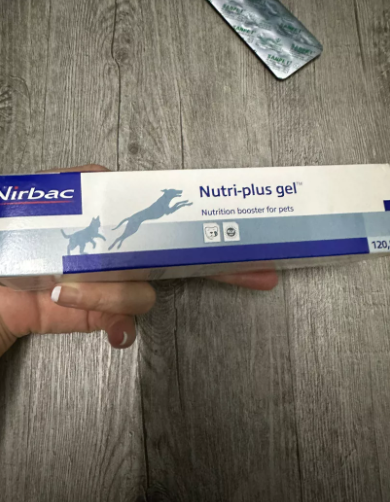 Gel dinh dưỡng Virbac Nutri Plus cho chó mèo - Thực phẩm chức năng bổ sung vitamin và khoáng chất cần thiết, hỗ trợ phục hồi sức khỏe.