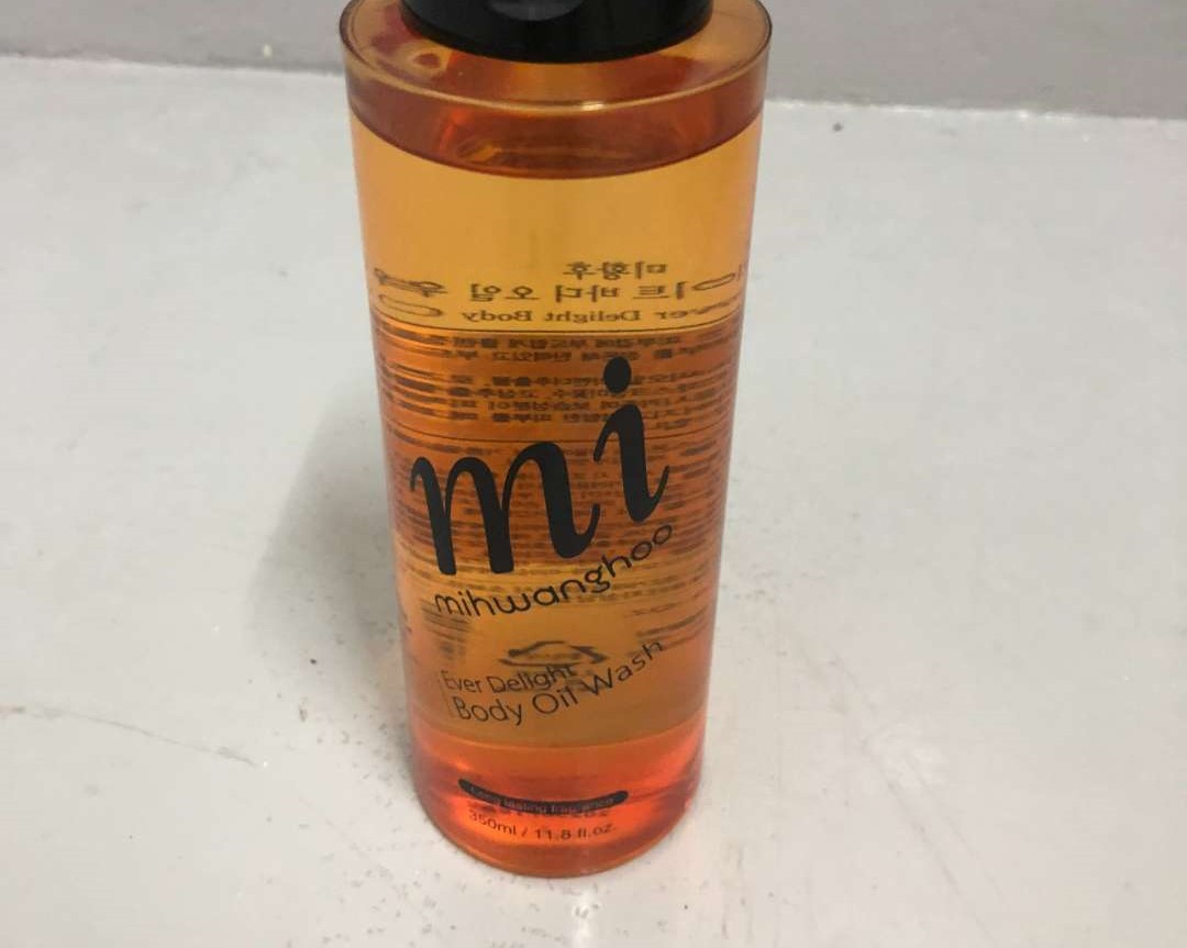 Dầu Tắm Dưỡng Ẩm Mihwanghoo Ever Delight Body Oil Wash 350ml - Chăm Sóc Da Mịn Màng, Hương Thơm Nghệ Thuật, Thích Hợp Mọi Loại Da