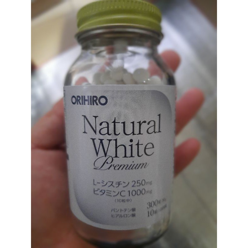 Viên uống trắng da Natural White Premium Orihiro Nhật Bản - Hỗ trợ làm trắng da, mờ vết nám, tàn nhang hiệu quả với vitamin C, L-Cystine