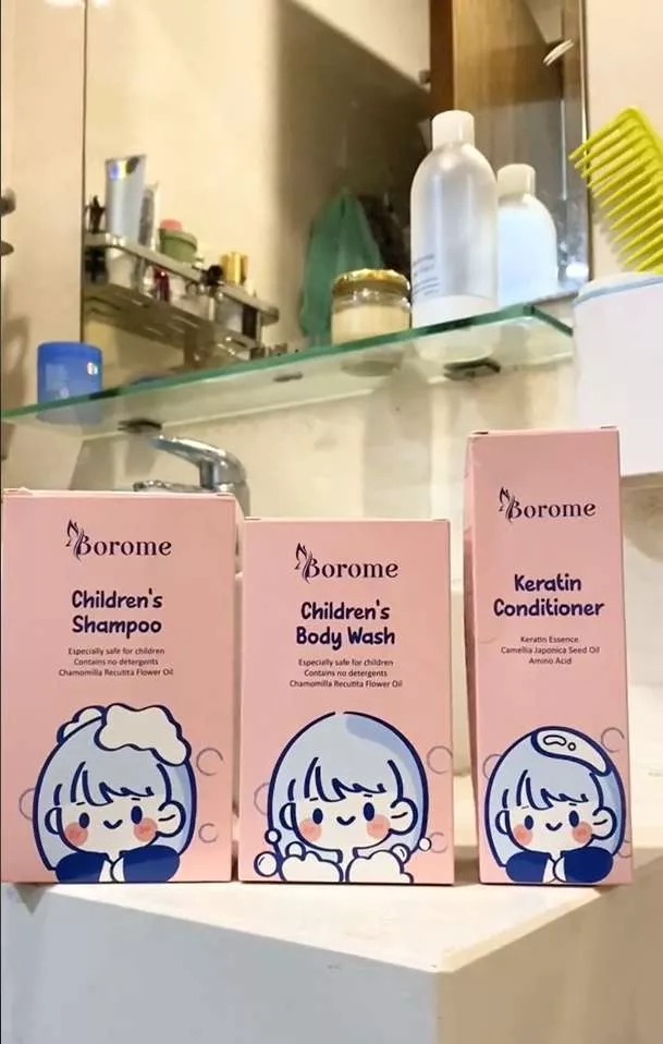 Dầu Gội Đầu Trẻ Em Borome 335ml - Không Gây Cay Mắt, Chiết Xuất Hoa Cúc, Dưỡng Tóc Mềm Mượt Cho Trẻ 3-15 Tuổi